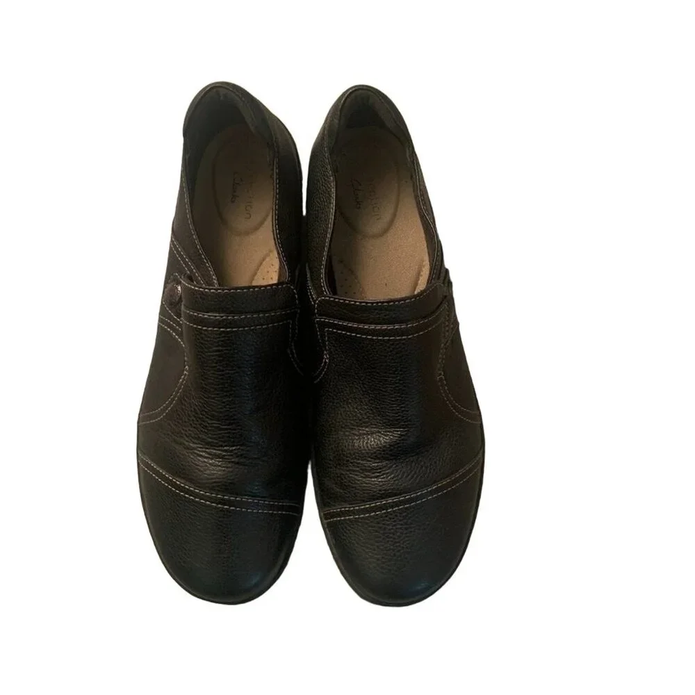 CLARKS COLLECTION WOMEN'S BLACK LEATHER SLIP ON LOAFERS 9- NICE!